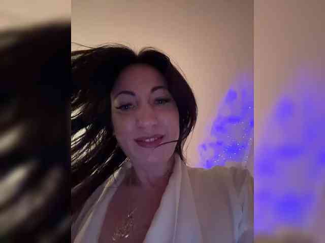 KristiSSS1 webcam