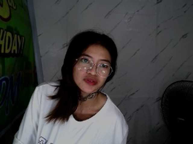 poorpussyyy — bongacams