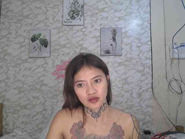 poorpussyyy webcam
