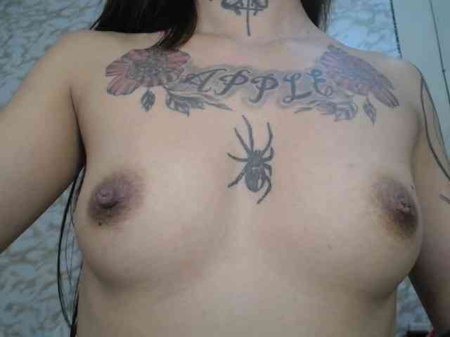 poorpussyyy webcam