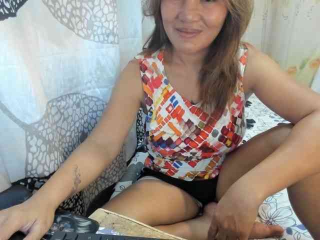 Jhamzhott webcam