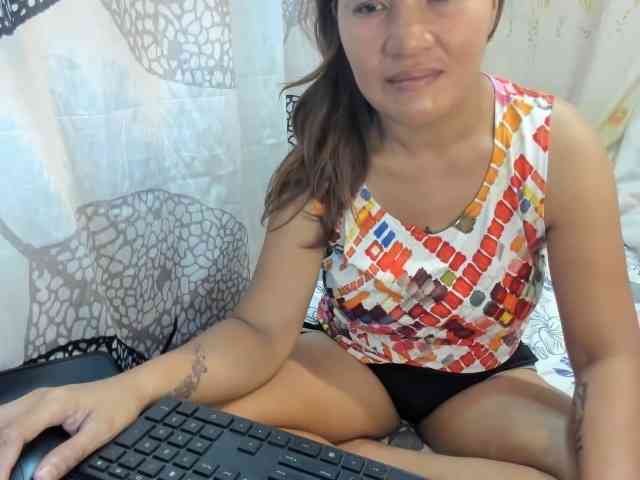 Jhamzhott webcam