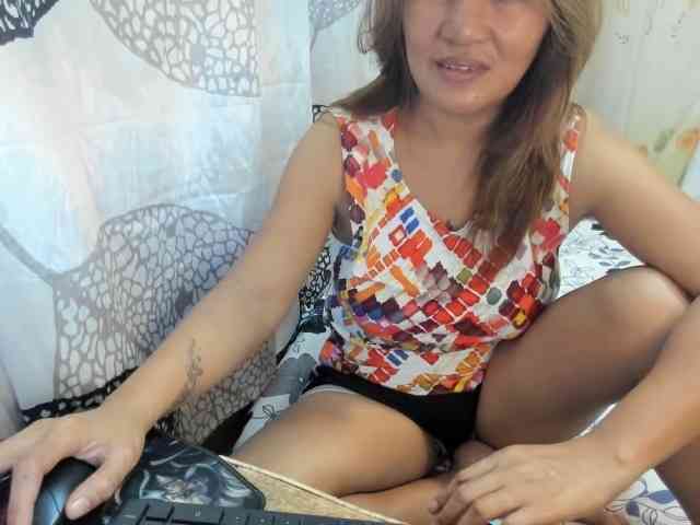 Jhamzhott webcam