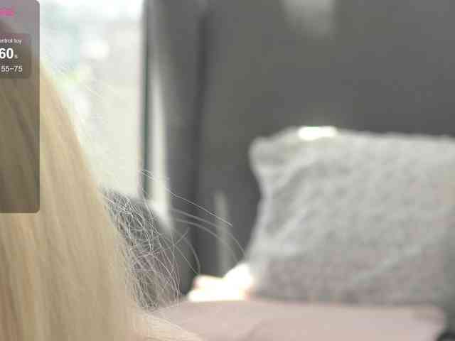 SerenaNoir webcam