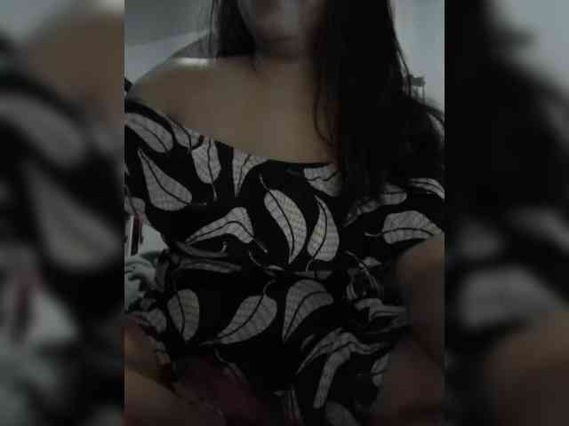 PamRibeiroo webcam