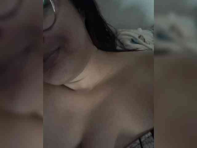 PamRibeiroo webcam