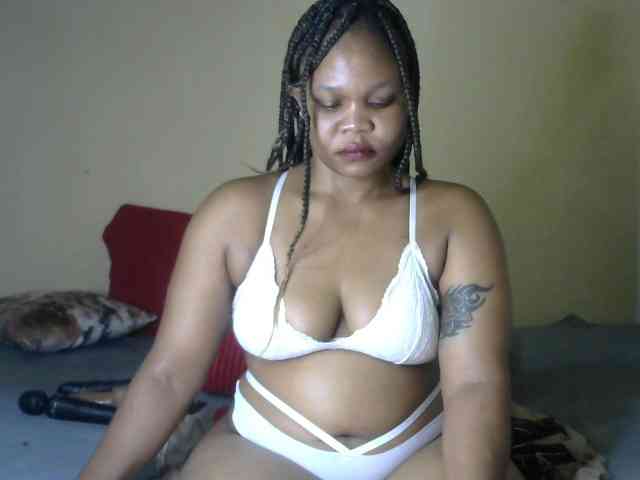 sexyluciana webcam