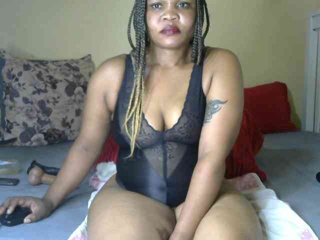 sexyluciana webcam