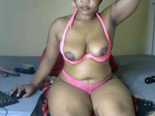 sexyluciana webcam