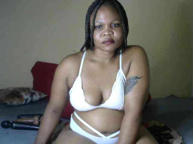 sexyluciana webcam
