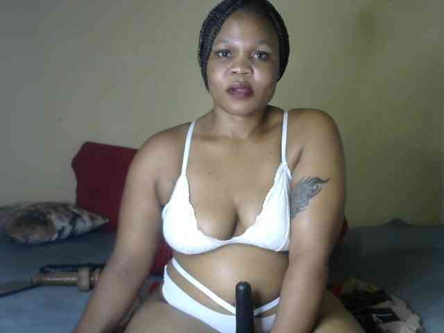 sexyluciana webcam