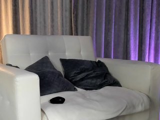 BabeInBlush Porn Show
