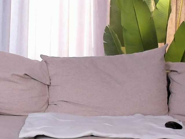 BabeInBlush's BongaCams show and profile