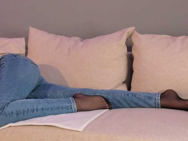 BabeInBlush's BongaCams show and profile