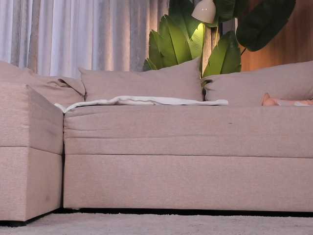 BabeInBlush's BongaCams show and profile