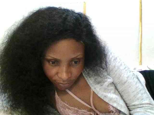 lovelylips webcam