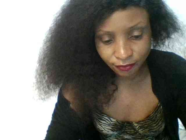 lovelylips webcam