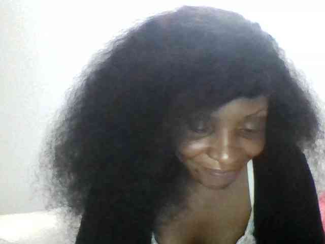 lovelylips webcam