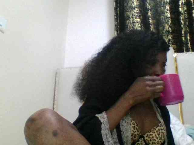 lovelylips webcam