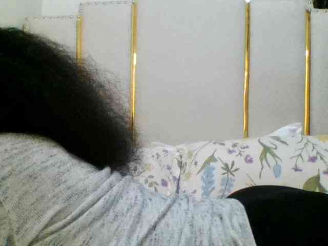 lovelylips webcam
