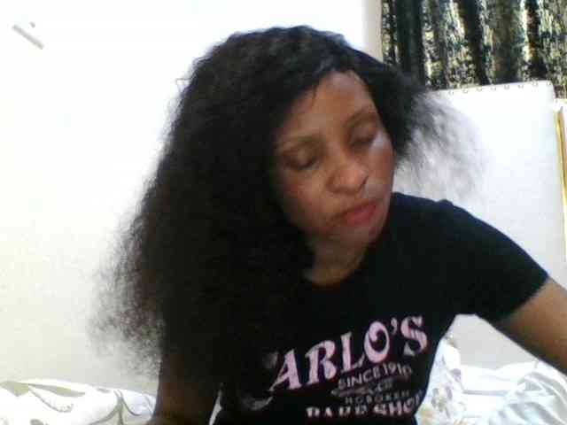 lovelylips webcam