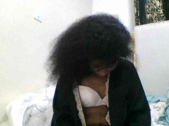 lovelylips webcam