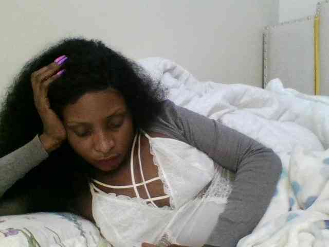 lovelylips webcam