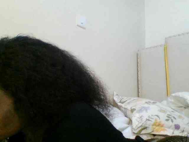 lovelylips webcam