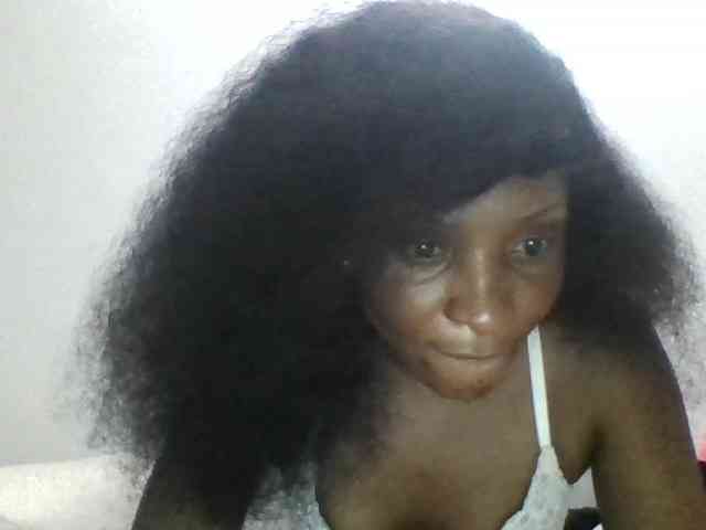 lovelylips webcam