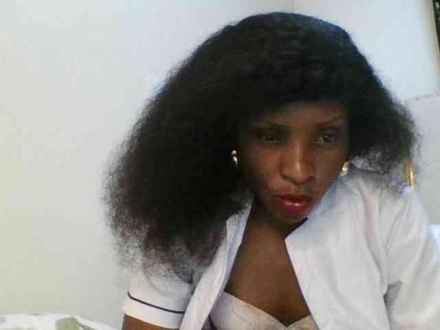 lovelylips webcam