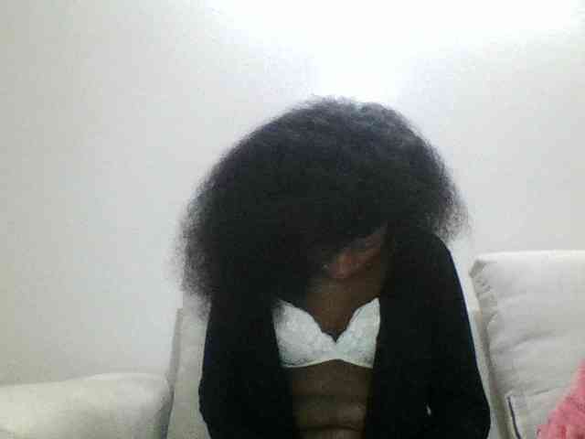 lovelylips webcam