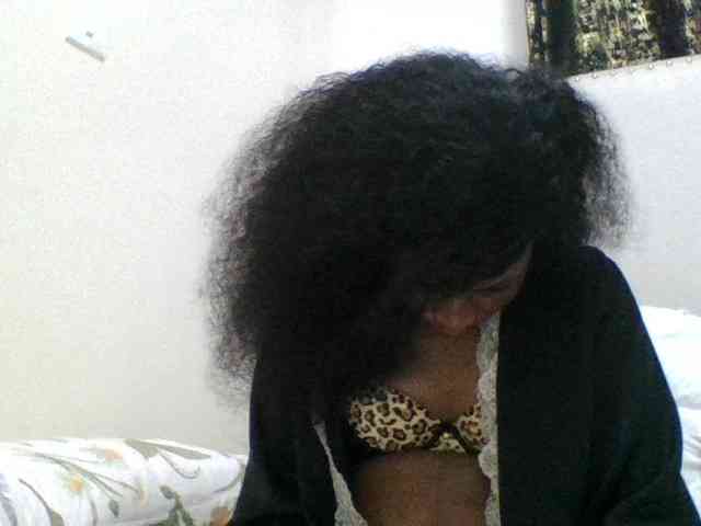 lovelylips webcam