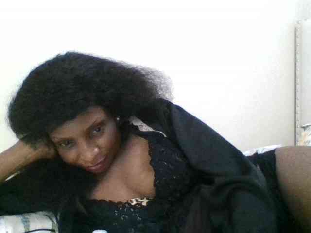 lovelylips webcam