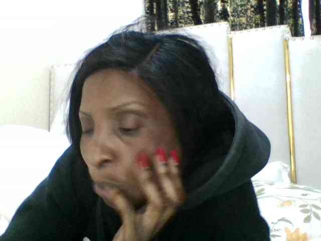 lovelylips webcam