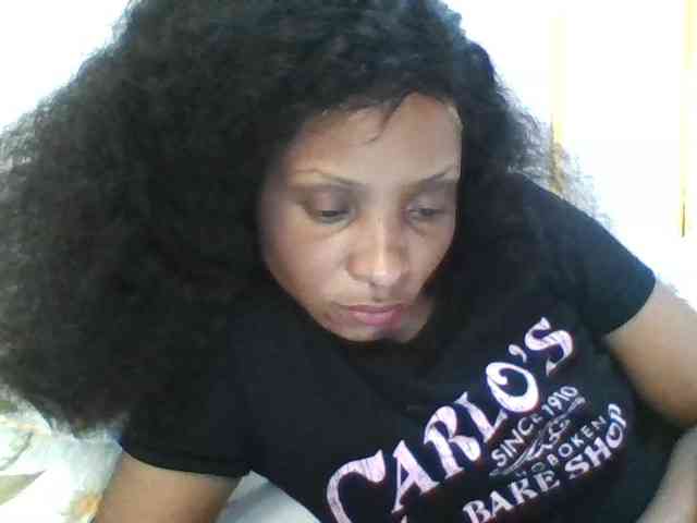 lovelylips webcam