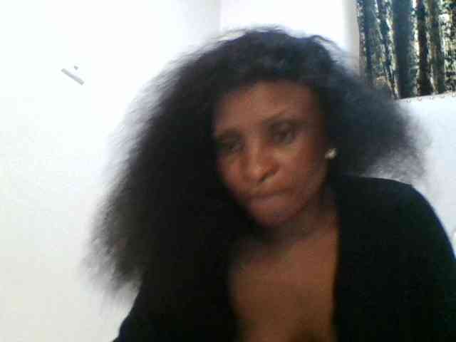 lovelylips webcam