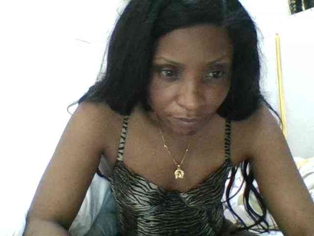 lovelylips webcam
