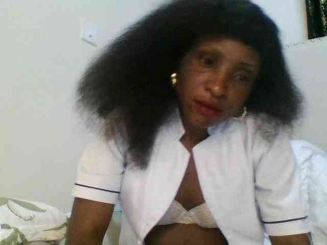 lovelylips webcam