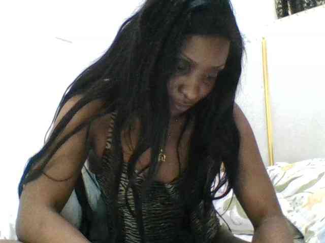 lovelylips webcam