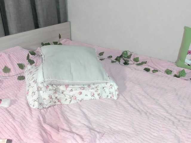 Sweeety-pie —  Hi, I`m Rita! Try my cheap slots (19) for great prizes! Full lush control  and all included in premium pvt! 