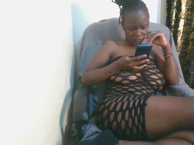  Sexymia25 chat room