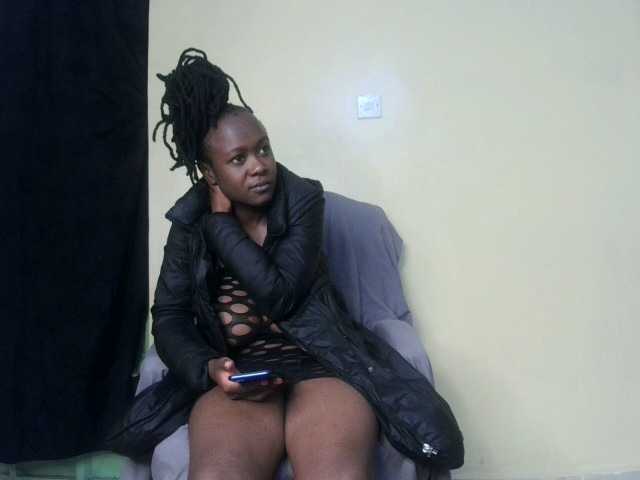 Sexymia25 on BongaCams 
