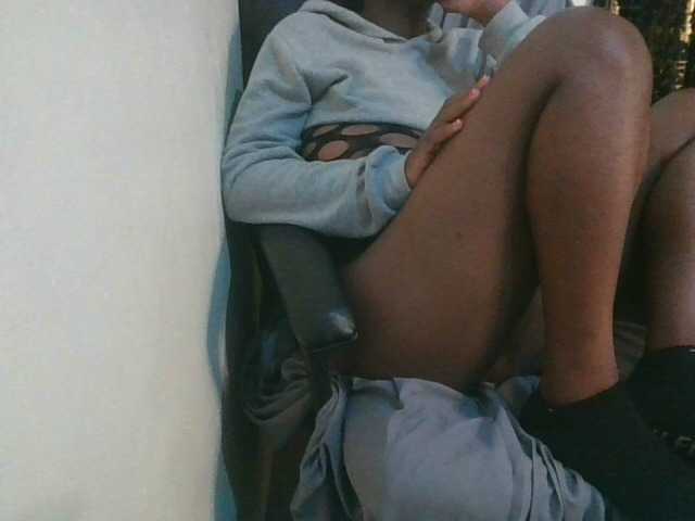  Sexymia25 chat room