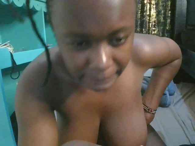 Sexymia25 webcam