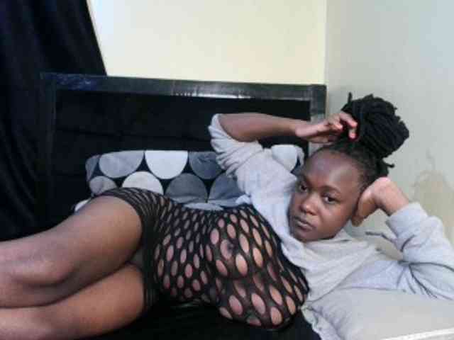 Sexymia25 webcam