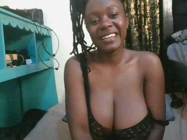 Sexymia25 webcam