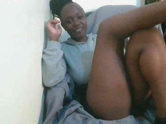 Sexymia25 webcam