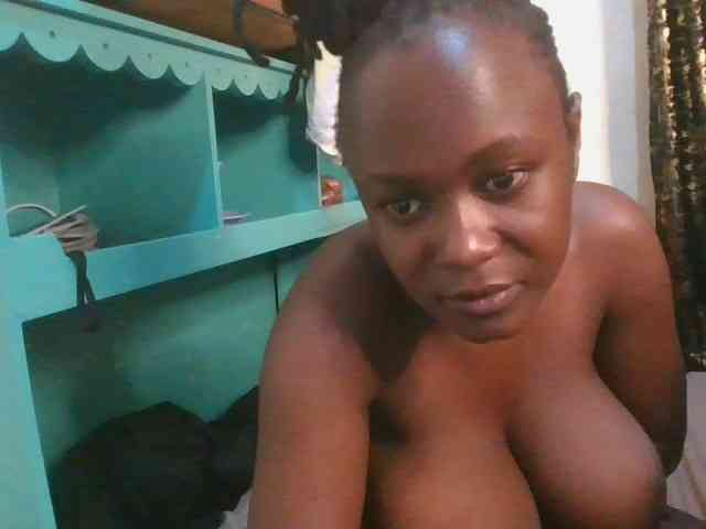 Sexymia25 webcam