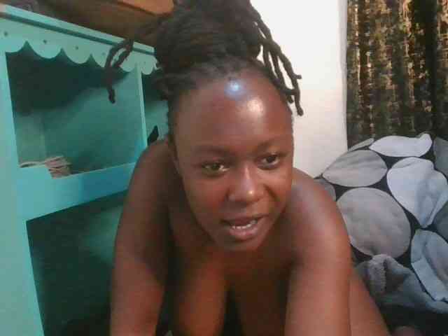 Sexymia25 webcam