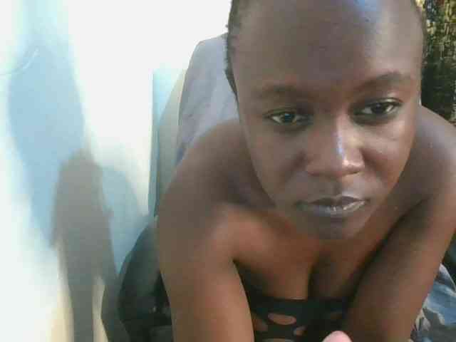 Sexymia25 webcam